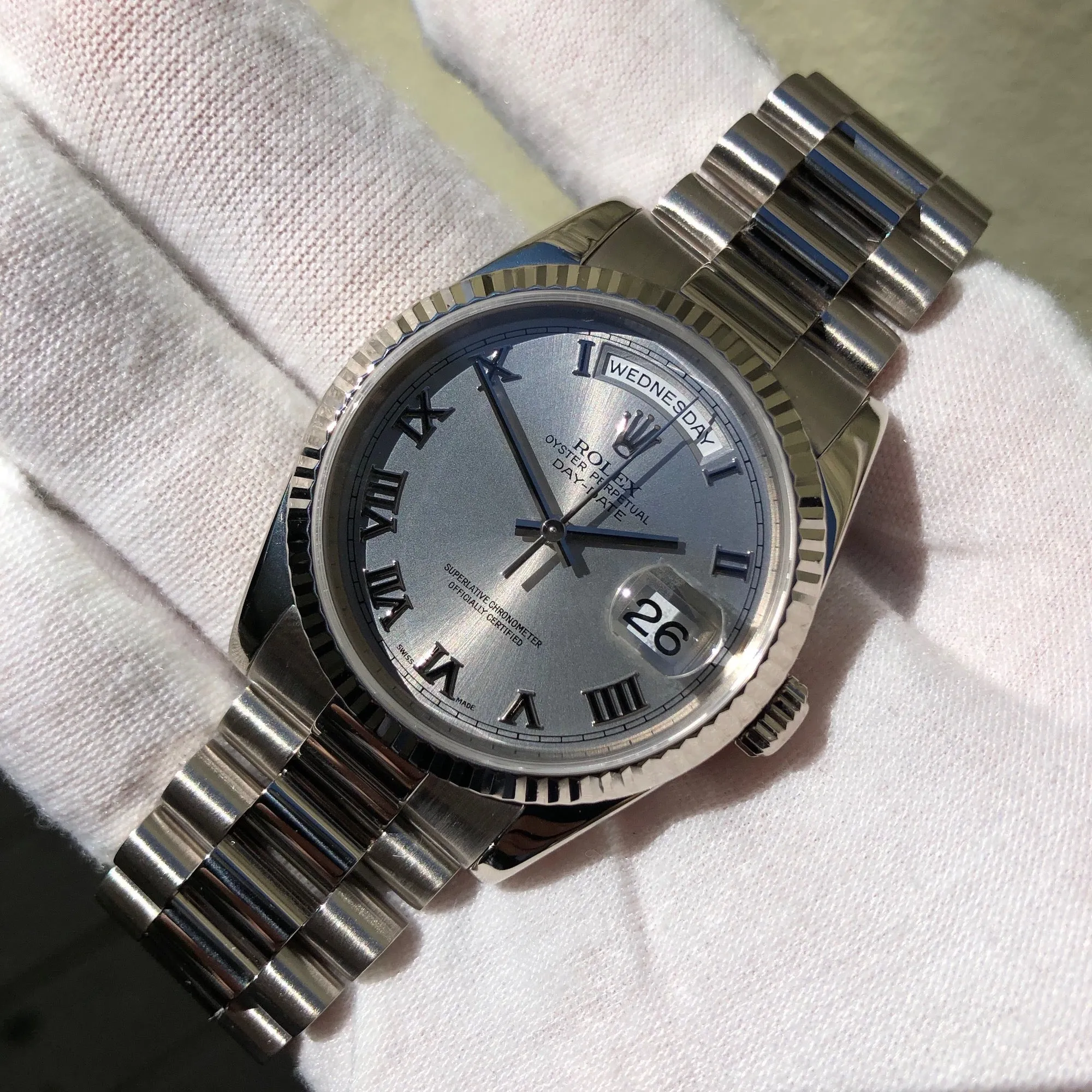 2003 Rolex President 118239 Day Date 18K White Gold Silver Roman Wristwatch