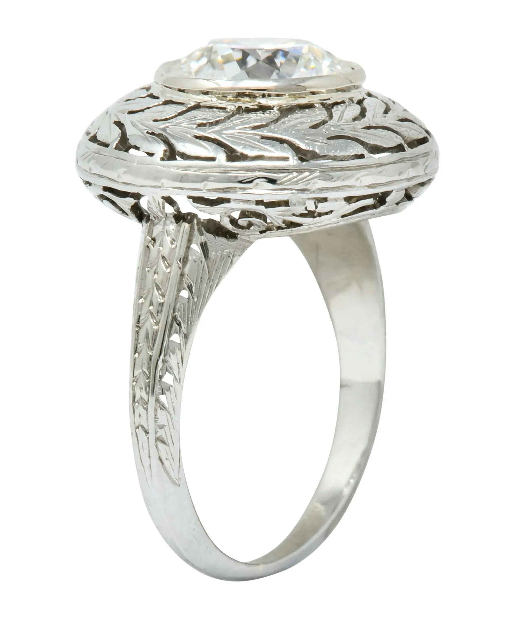 Art Deco 1.85 CTW Diamond 18 Karat White Gold Laurel Vintage Ring
