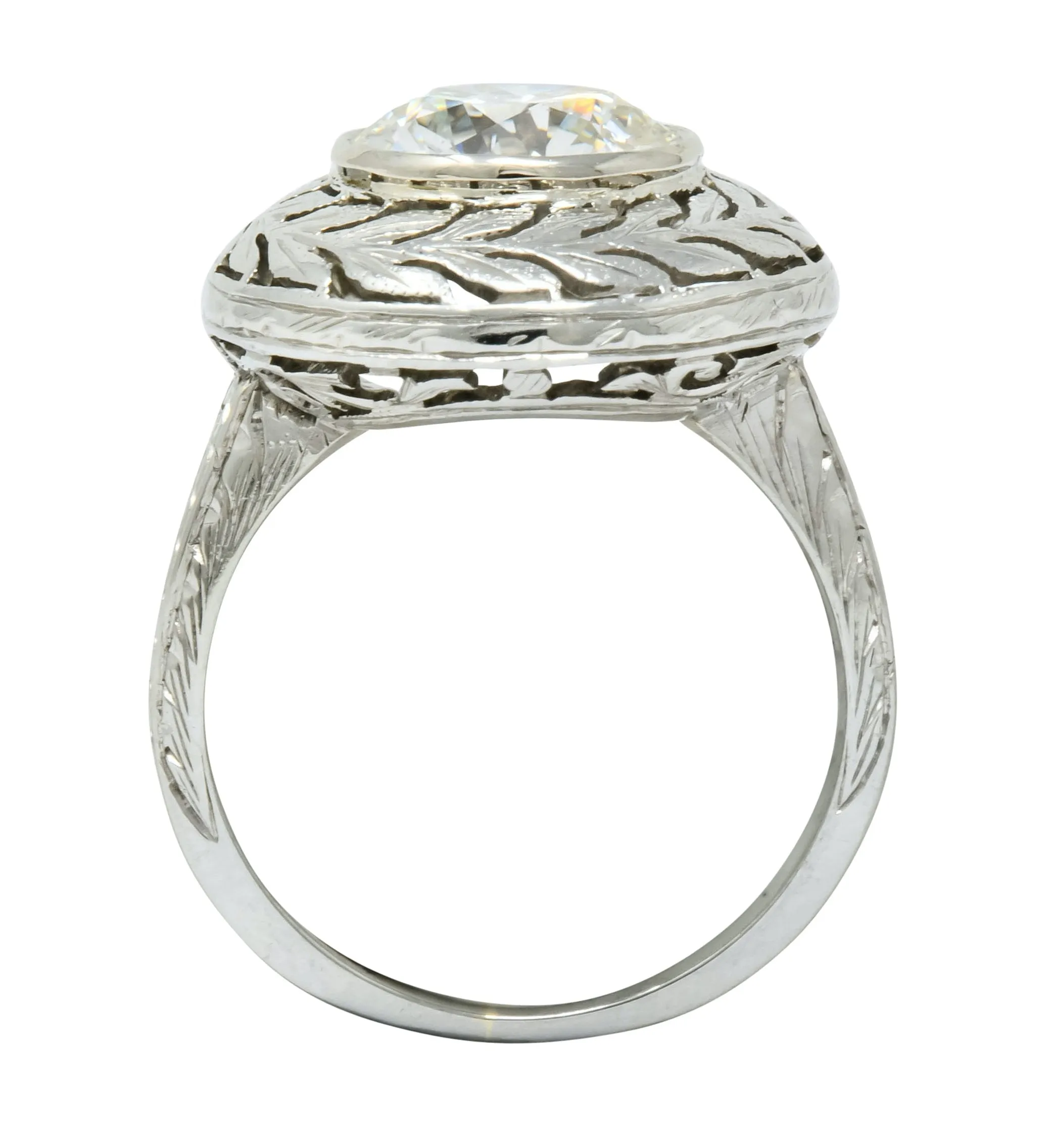 Art Deco 1.85 CTW Diamond 18 Karat White Gold Laurel Vintage Ring