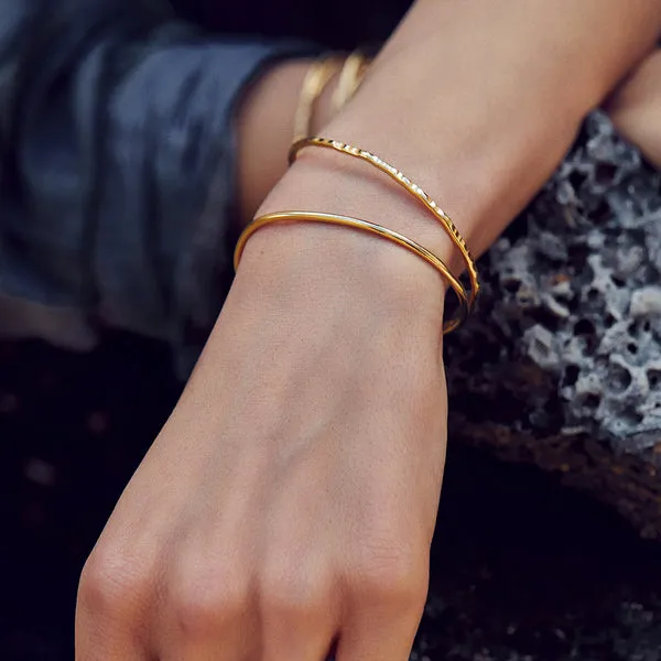 asymmetric bangle bracelet Eve