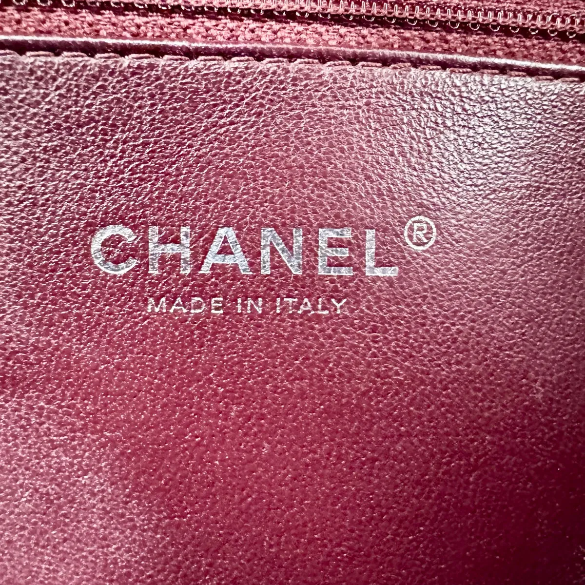 Chanel 2016 - 2017 Medium Filigree Vanity Case