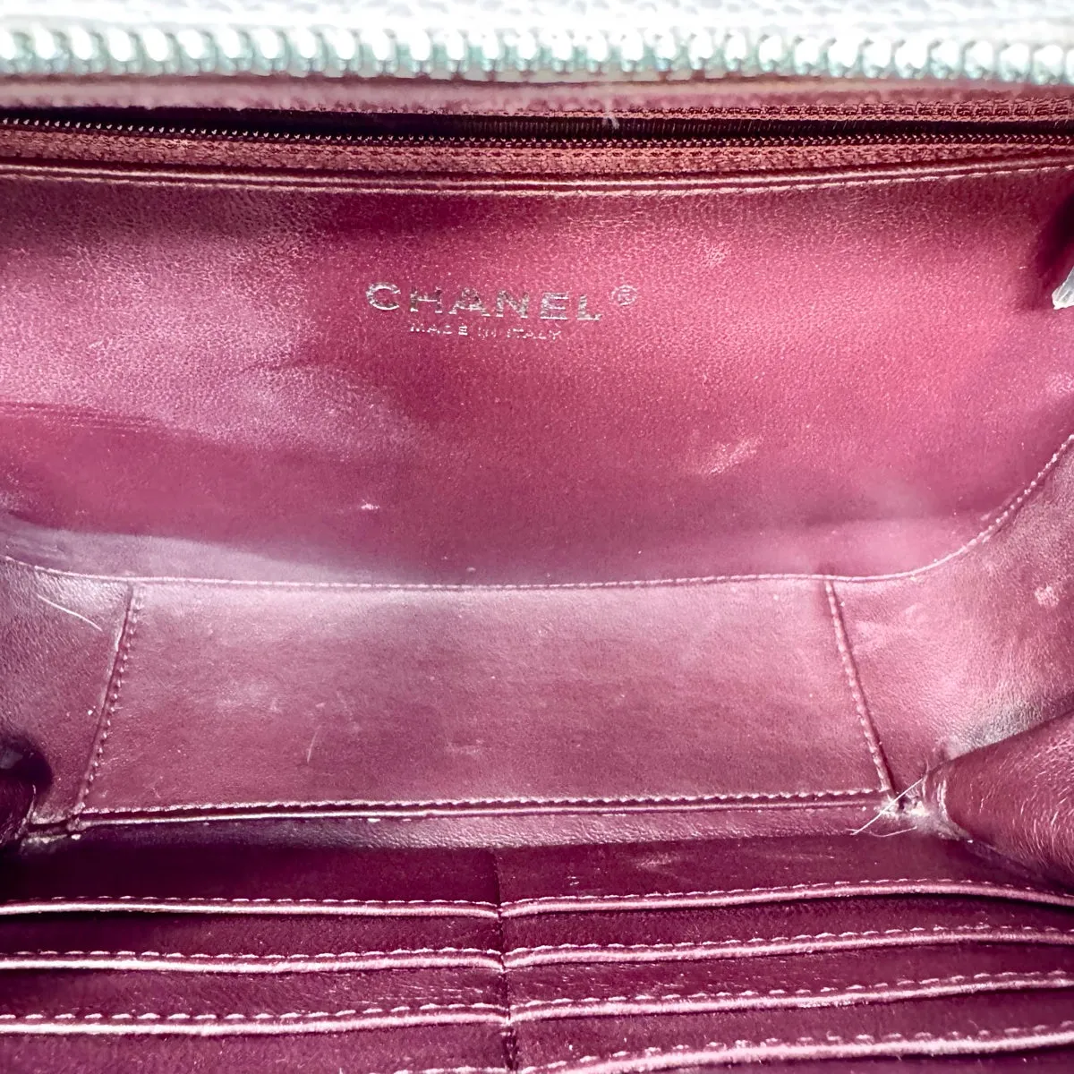 Chanel 2016 - 2017 Medium Filigree Vanity Case