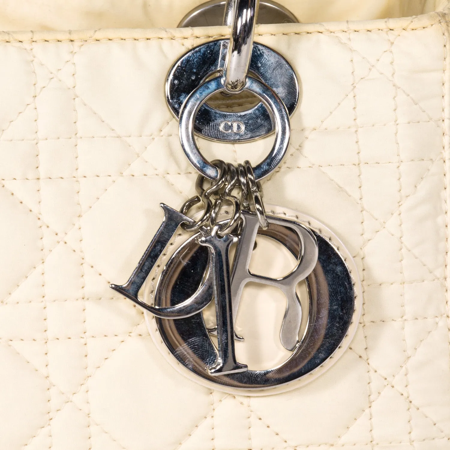 Christian Dior Medium Lady Dior