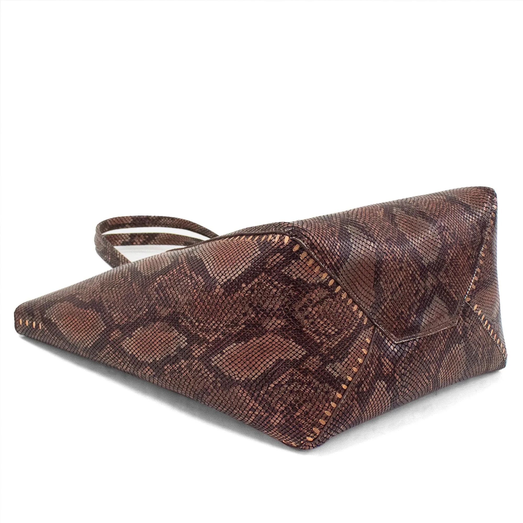 Dannie Tote