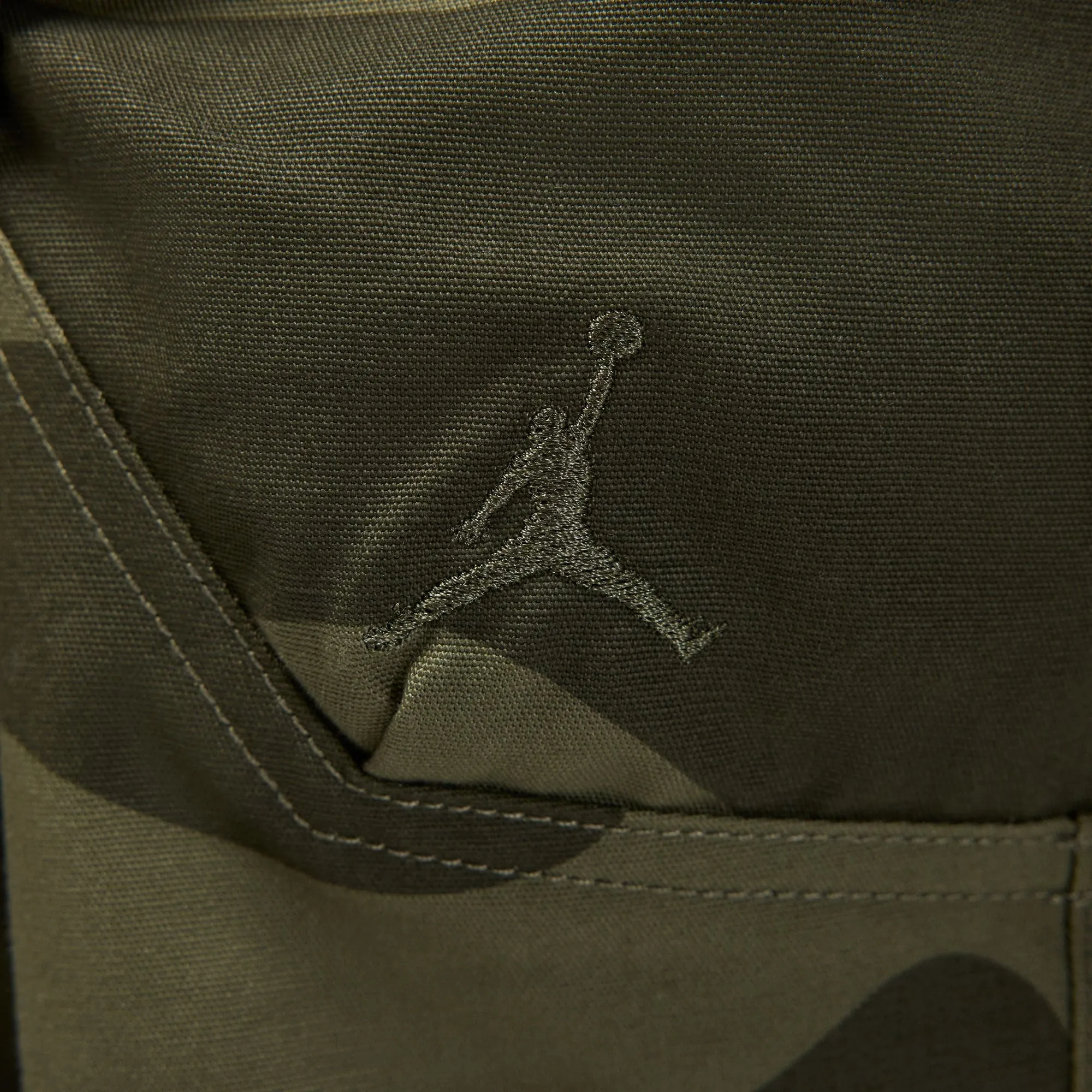 ESSENTIALS CHICAGO PANTS "MEDIUM OLIVE"