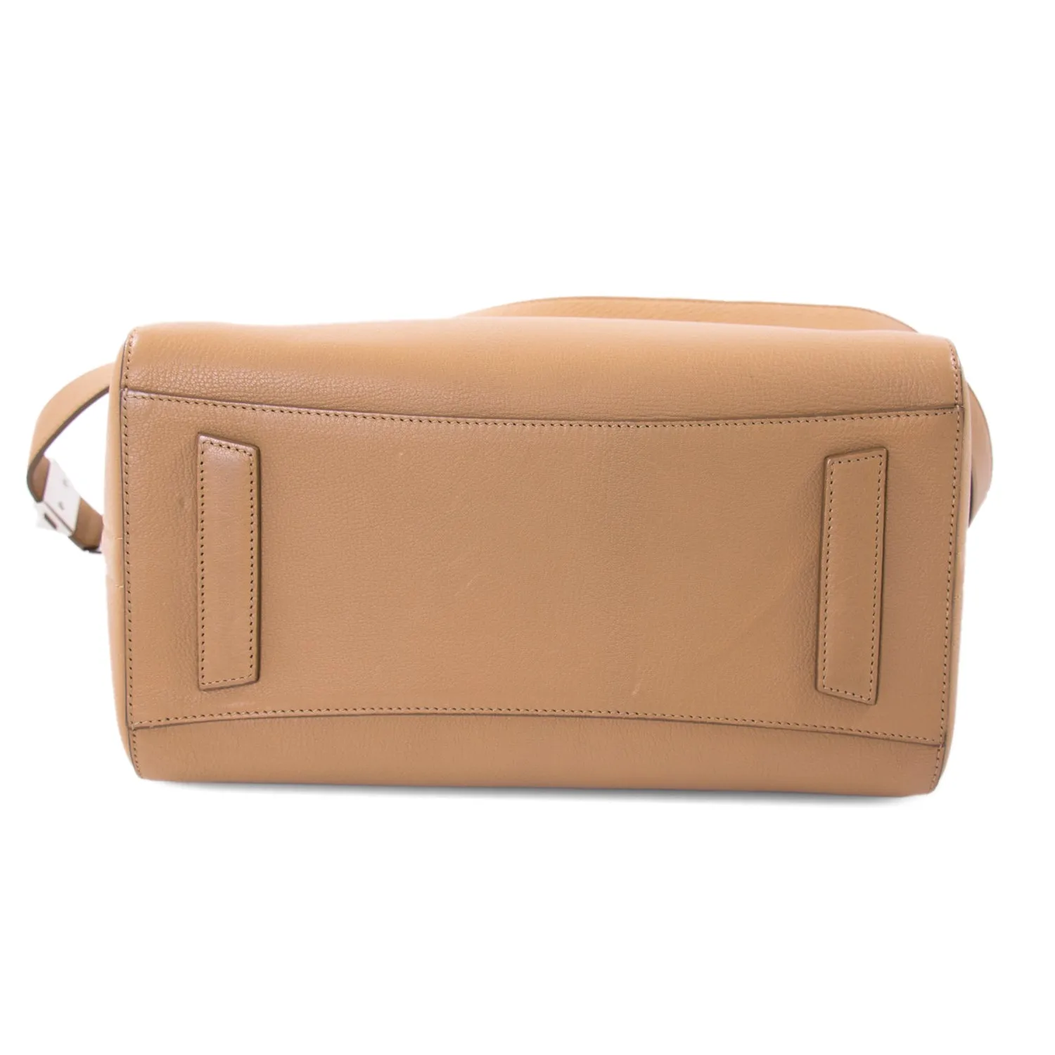 Givenchy Medium Antigona Stachel