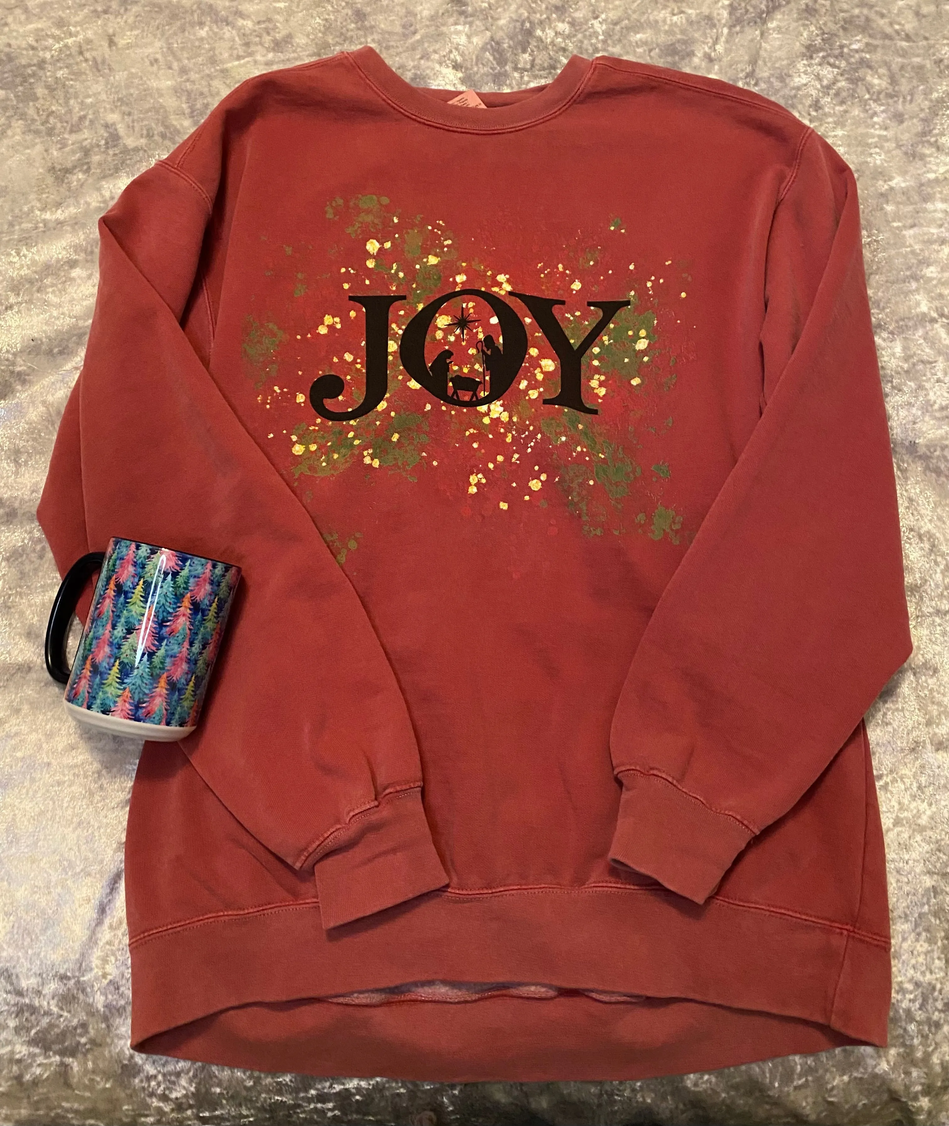 Joy to the World Sweatshirt*