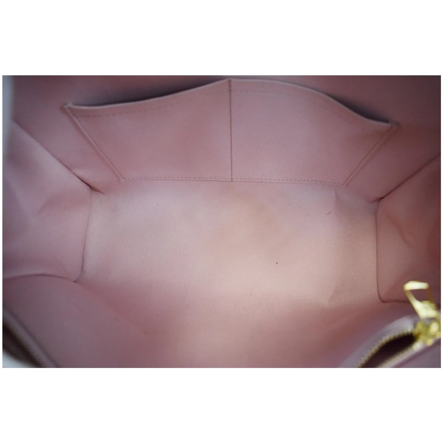 LOUIS VUITTON Bond Street Damier Ebene Shoulder Bag Magnolia