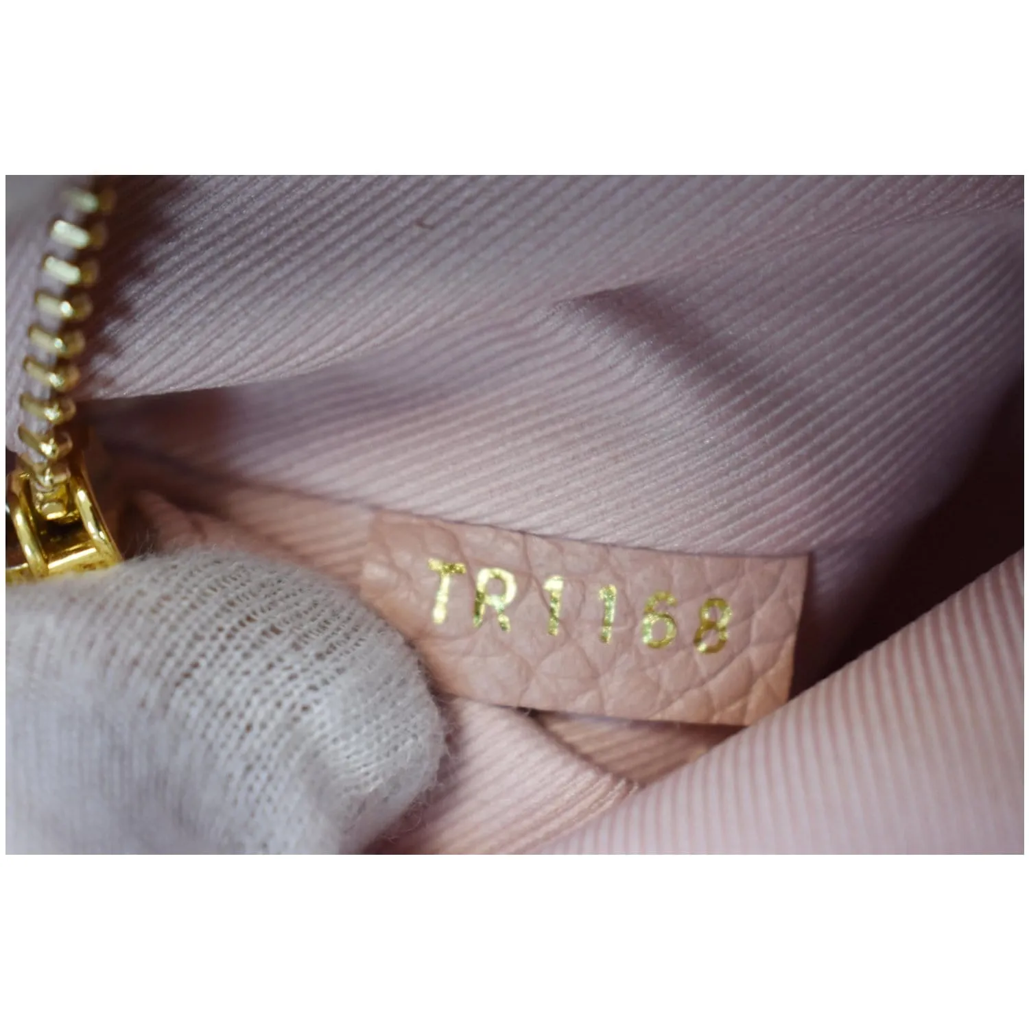 LOUIS VUITTON Bond Street Damier Ebene Shoulder Bag Magnolia