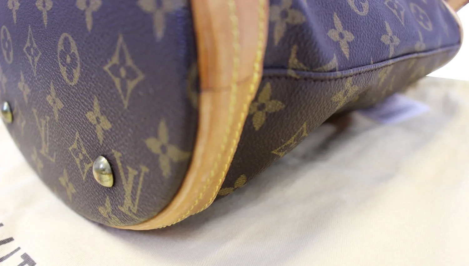 LOUIS VUITTON Bucket PM Monogram Canvas Shoulder Bag