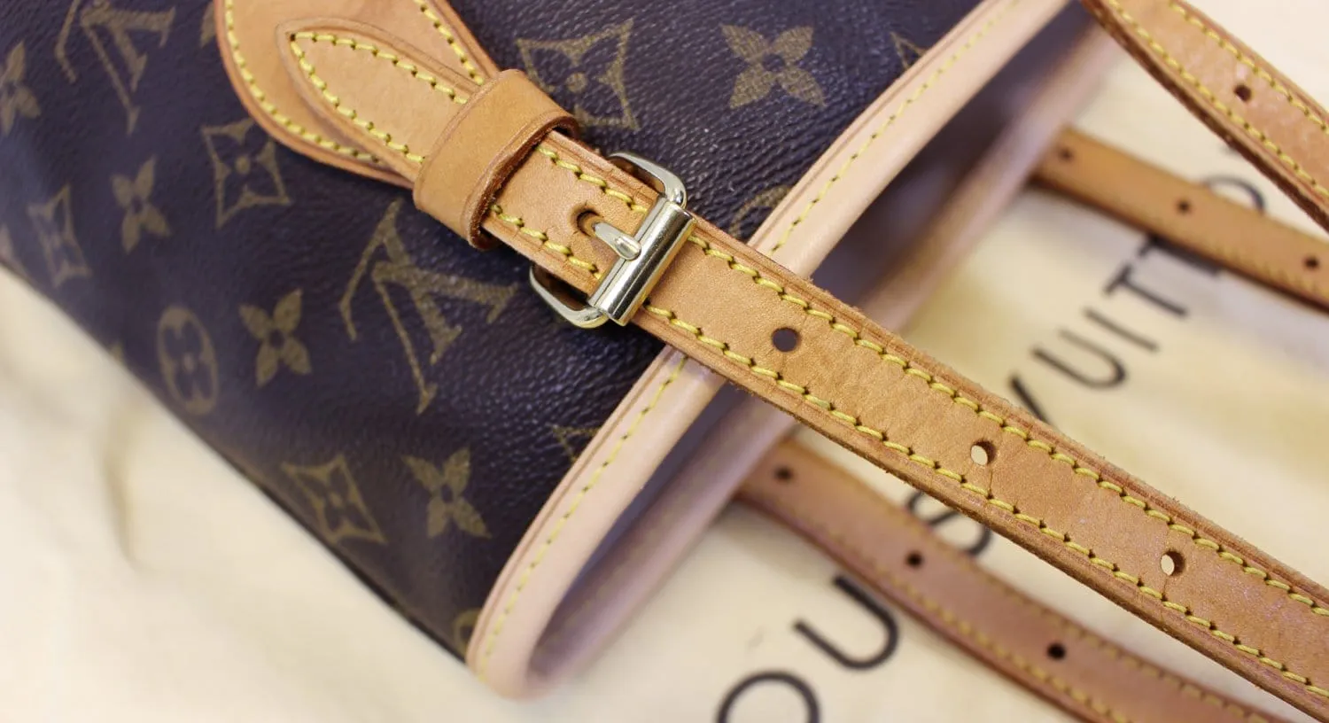LOUIS VUITTON Bucket PM Monogram Canvas Shoulder Bag
