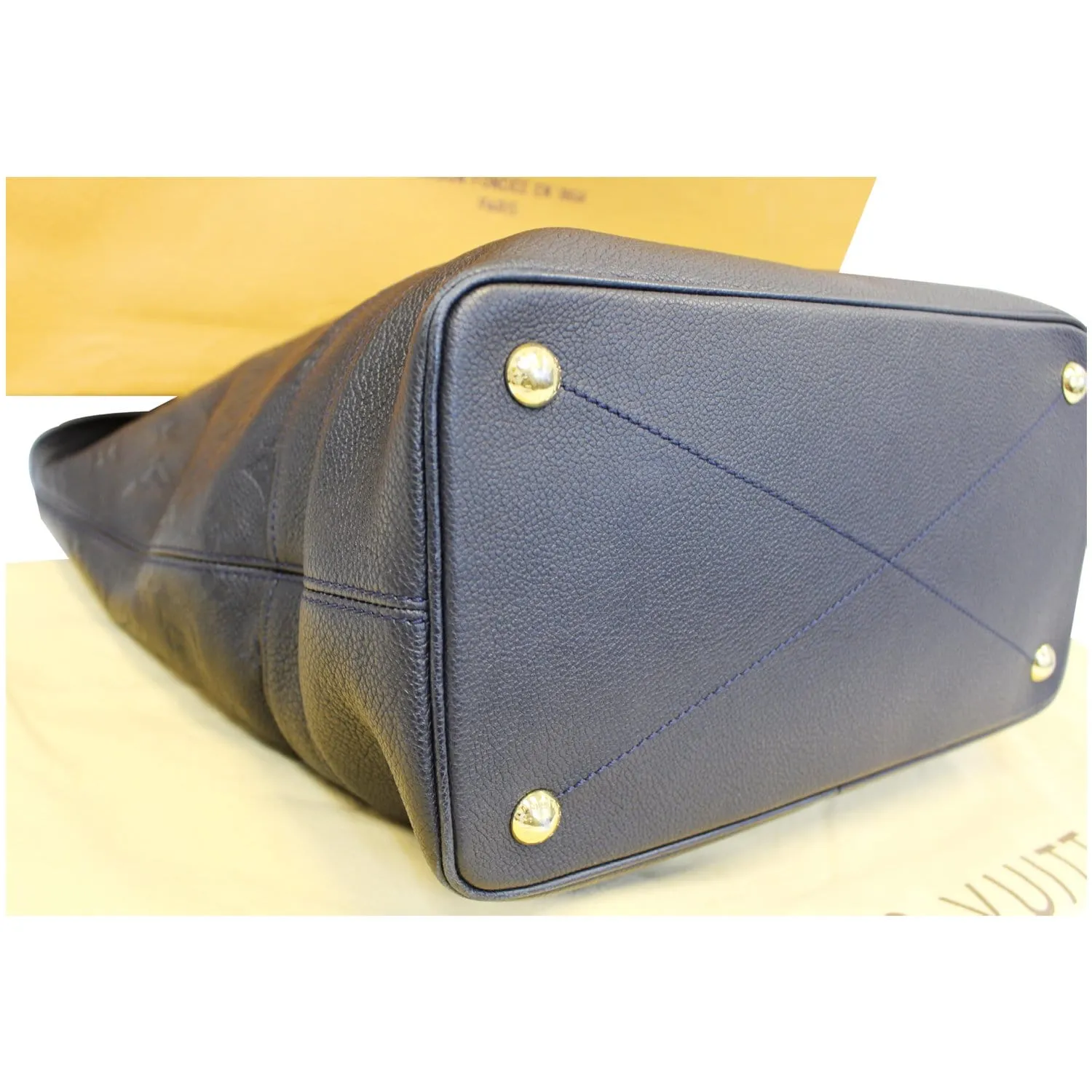 LOUIS VUITTON Citadine GM Empreinte Leather Shoulder Bag Black