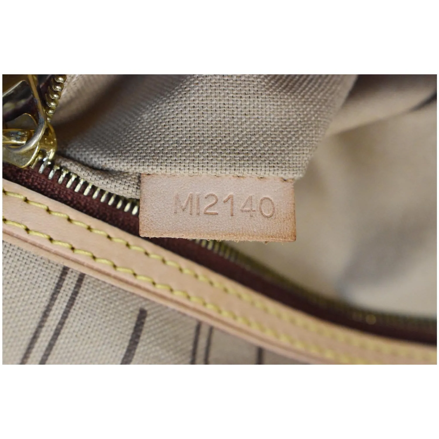 LOUIS VUITTON Delightful GM Monogram Canvas Shoulder Bag Brown