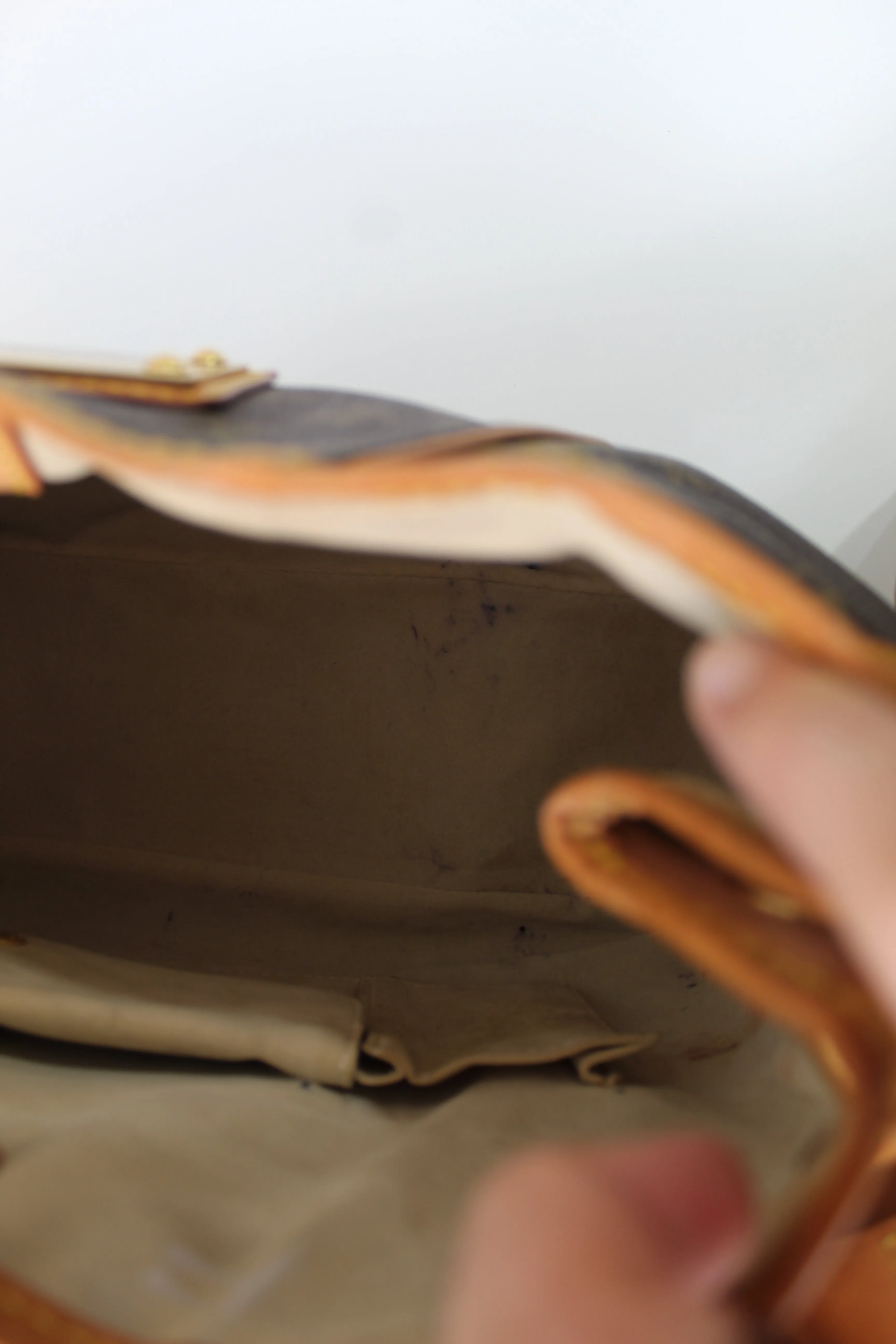 Louis Vuitton Galliera PM
