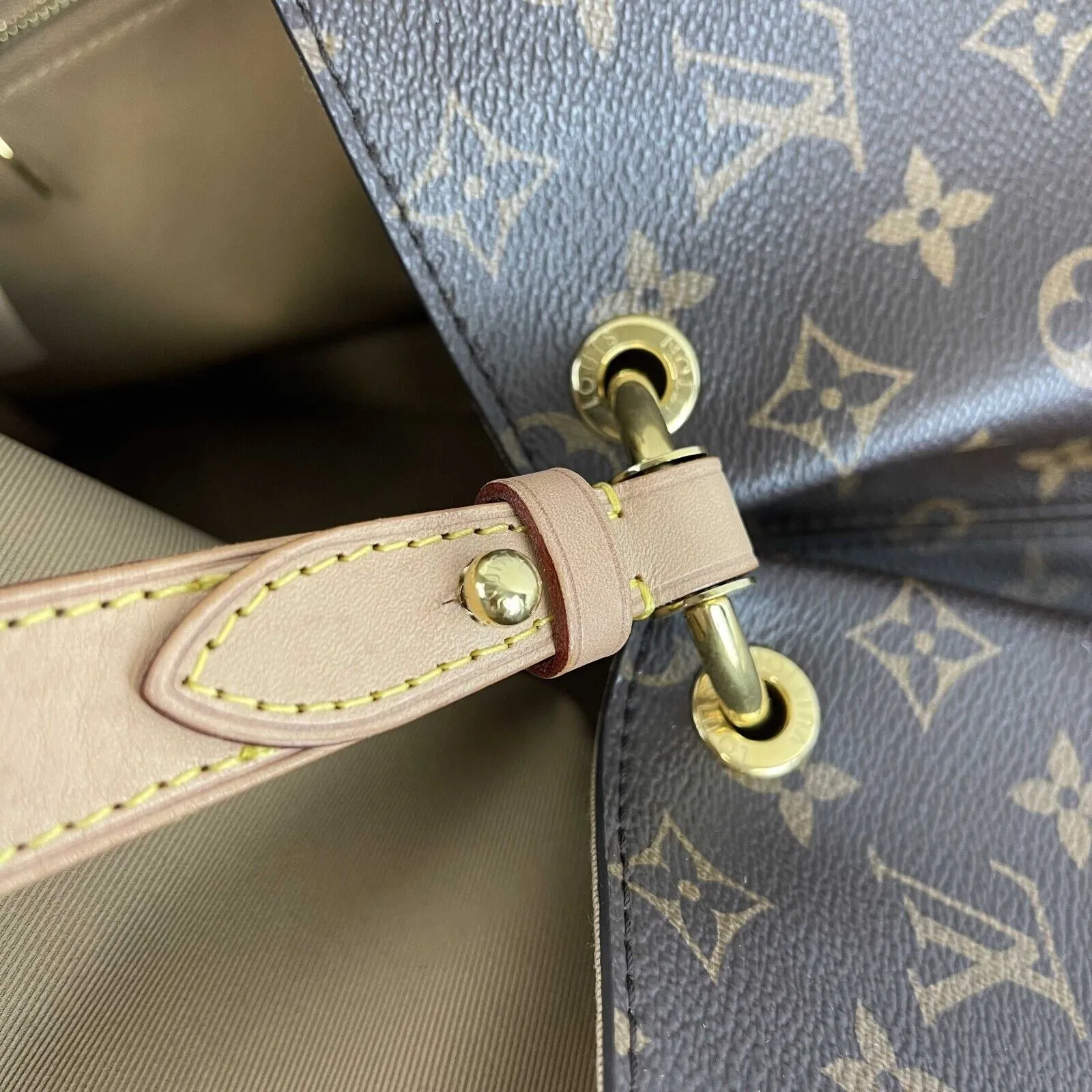 Louis Vuitton - Graceful MM - Brown/Beige Canvas Monogram Shoulder Bag