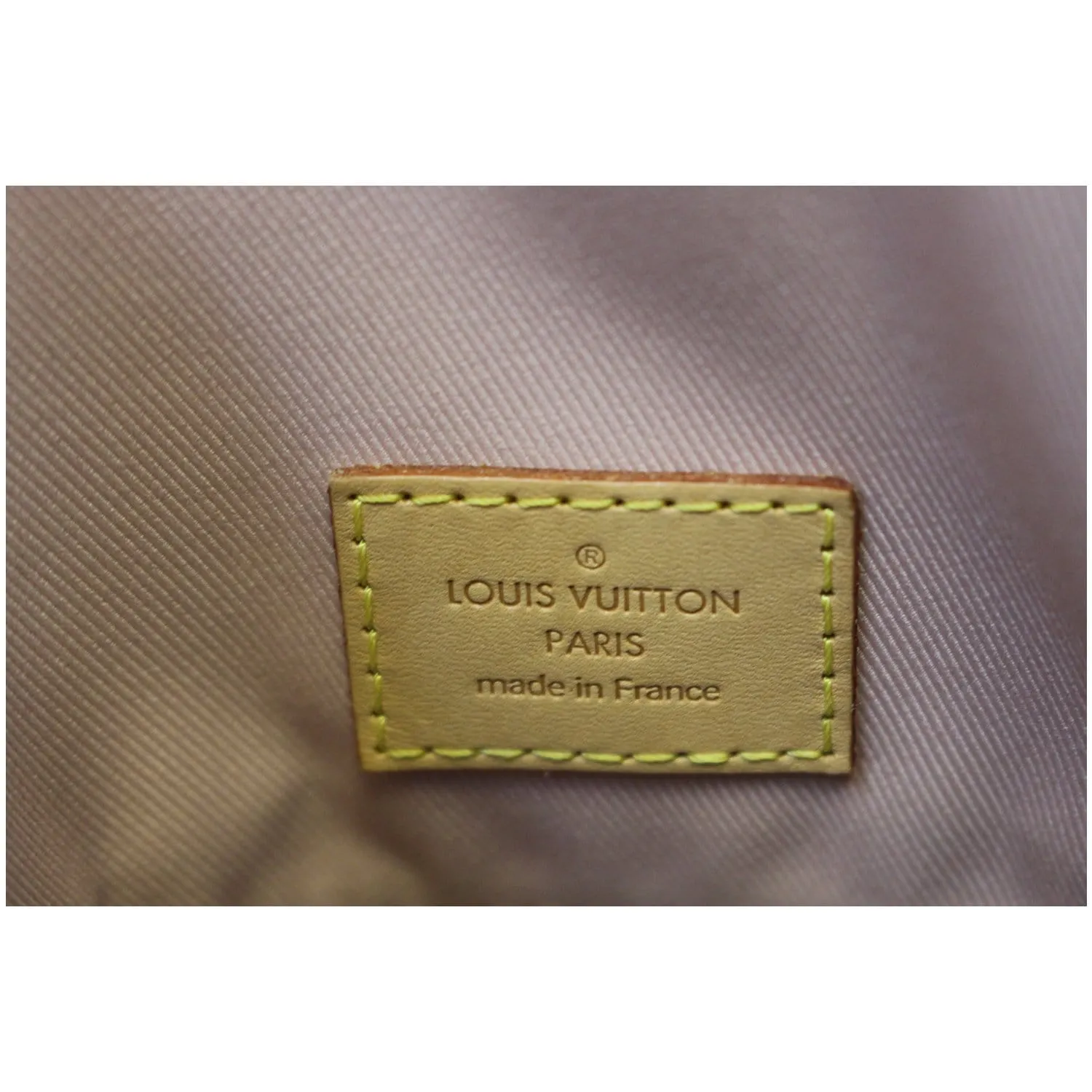 LOUIS VUITTON Graceful MM Damier Azur Shoulder Bag