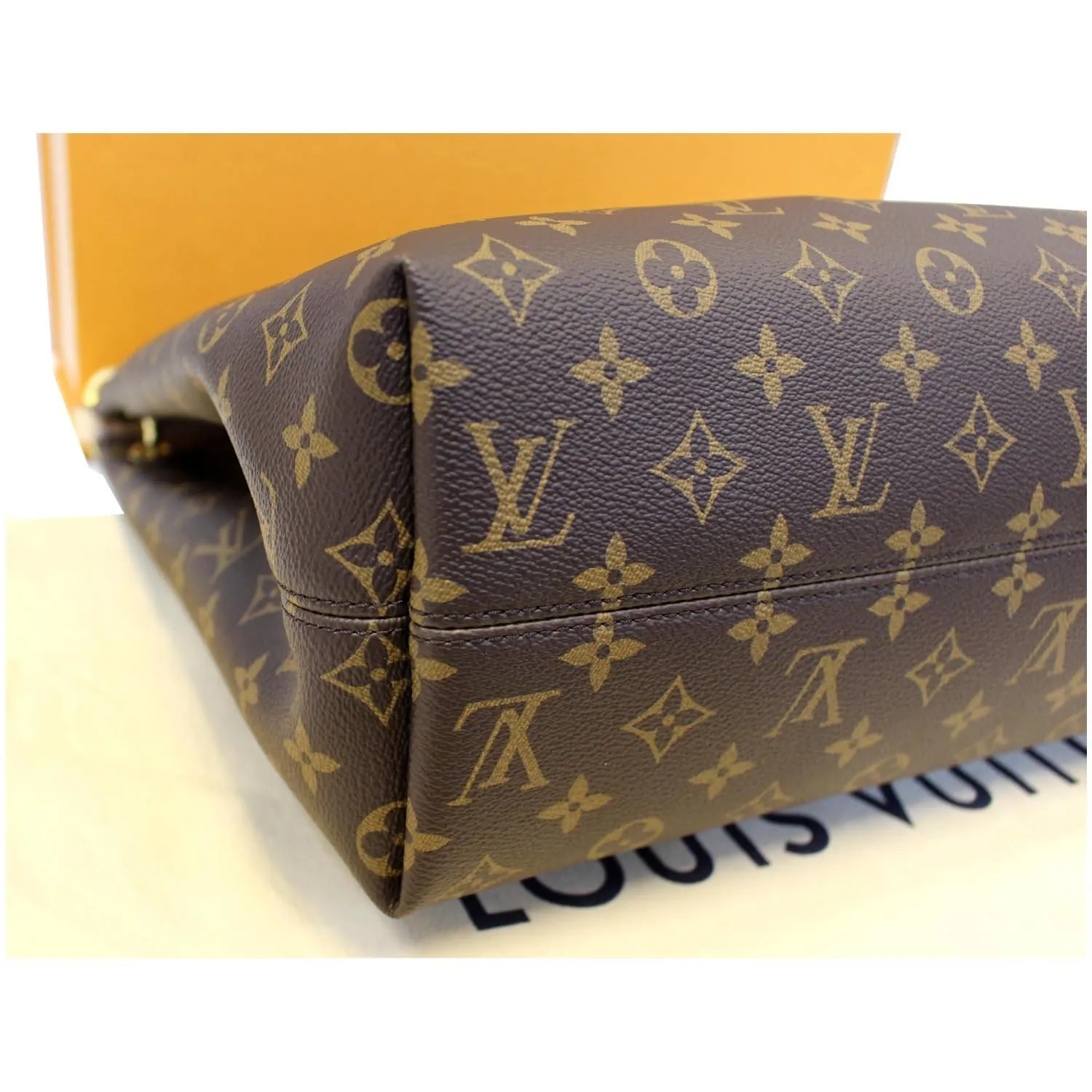 LOUIS VUITTON Graceful MM Monogram Canvas Shoulder Bag