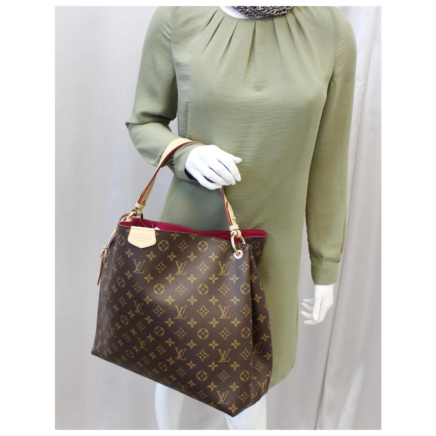 LOUIS VUITTON Graceful MM Monogram Canvas Shoulder Bag