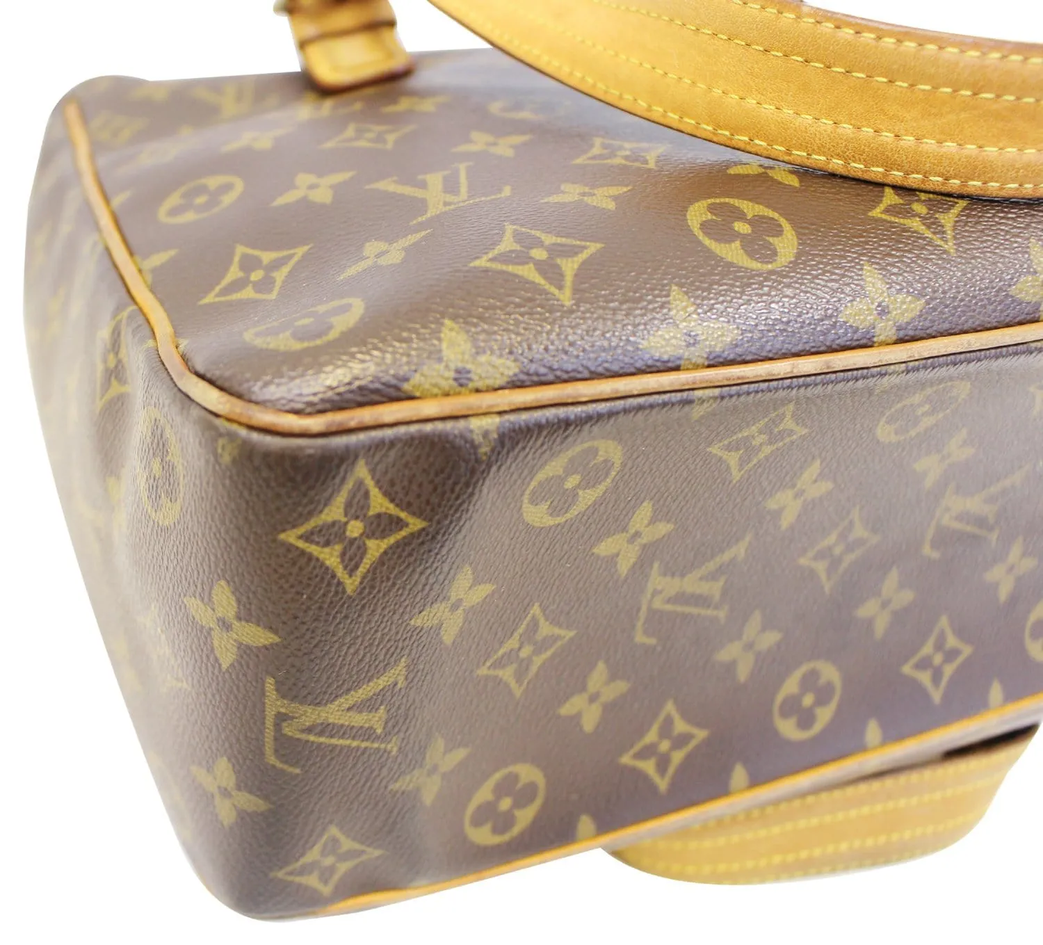 LOUIS VUITTON Monogram Canvas Multipli Cite Shoulder Bag