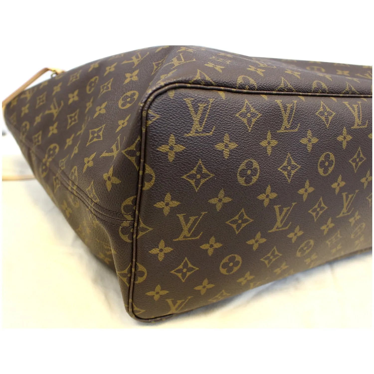LOUIS VUITTON Neverfull GM Monogram Canvas Shoulder Bag Fuchsia