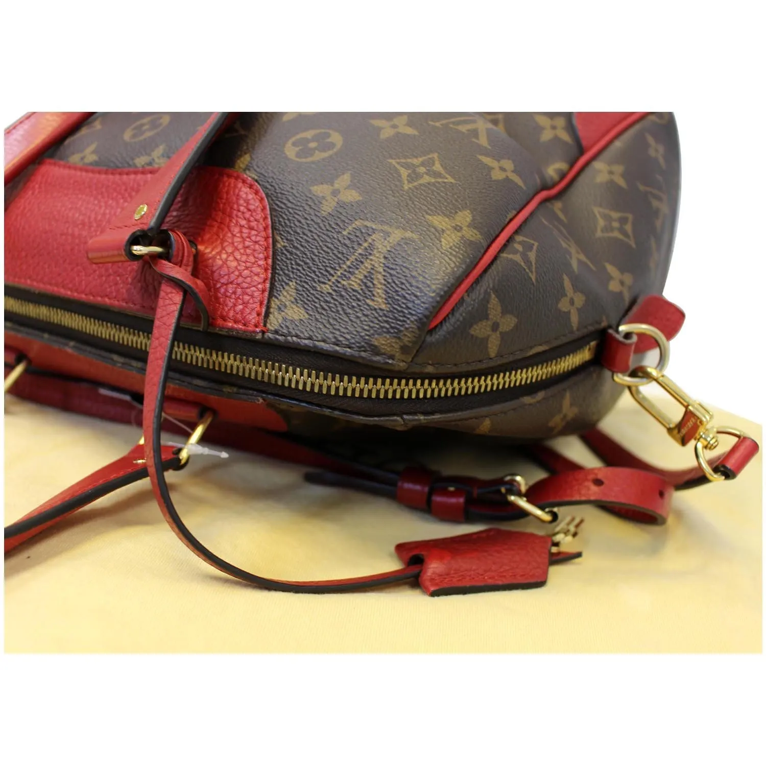 LOUIS VUITTON Retiro NM Monogram Canvas Shoulder Bag Coquelicot