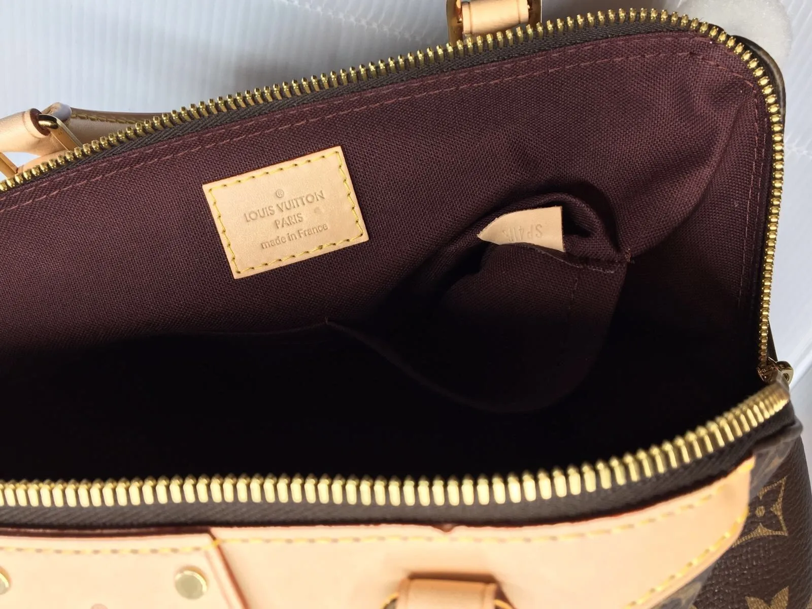 Monogram Segur NM