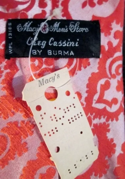 NEW Vtg OLEG CASSINI by BURMA MACY'S MENS STORE Neck TIE Necktie Vtg RED PINK
