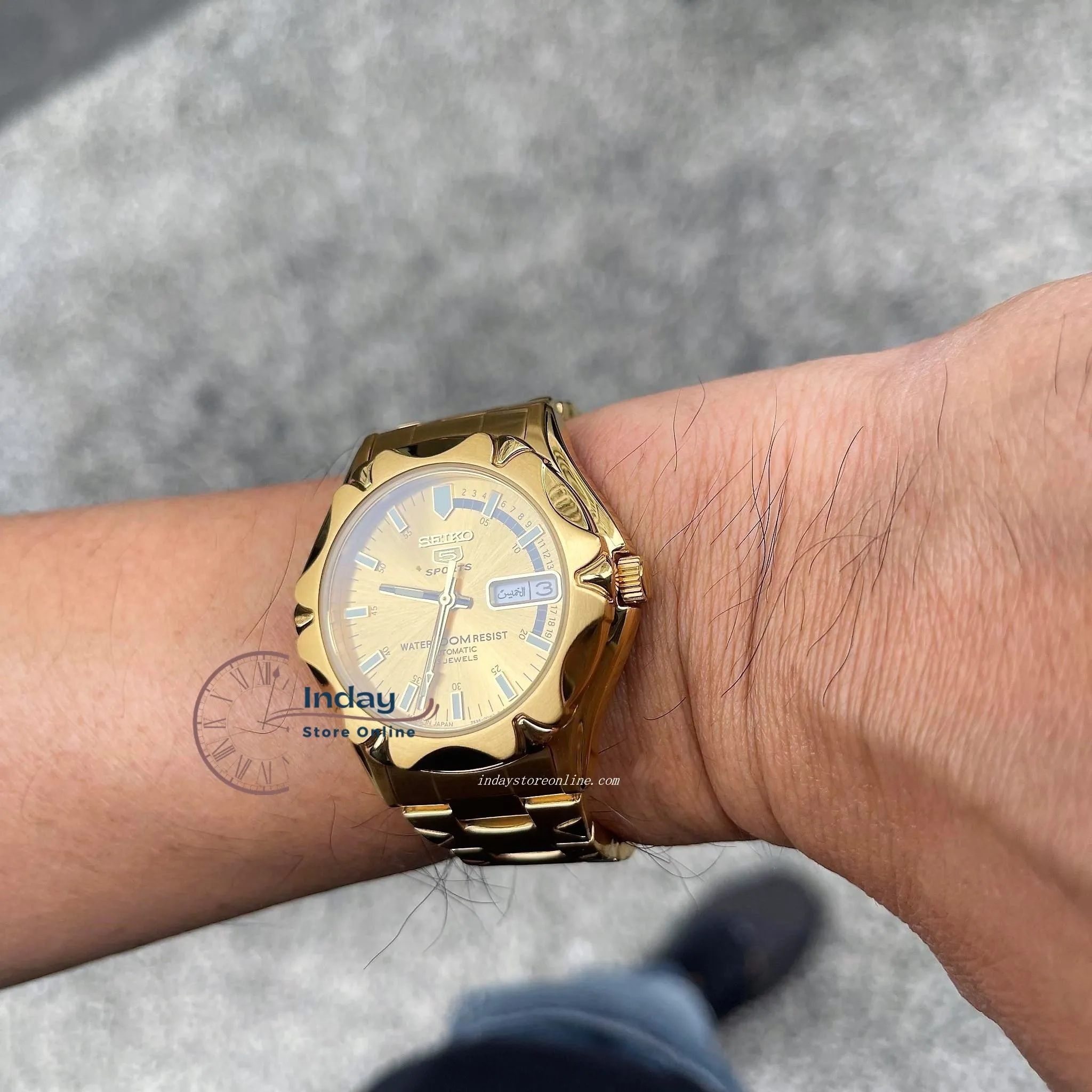 Seiko Automatic Men's Watch SNZ450J1 Gold Tone Stainless Steel Luminous Hands and Markers