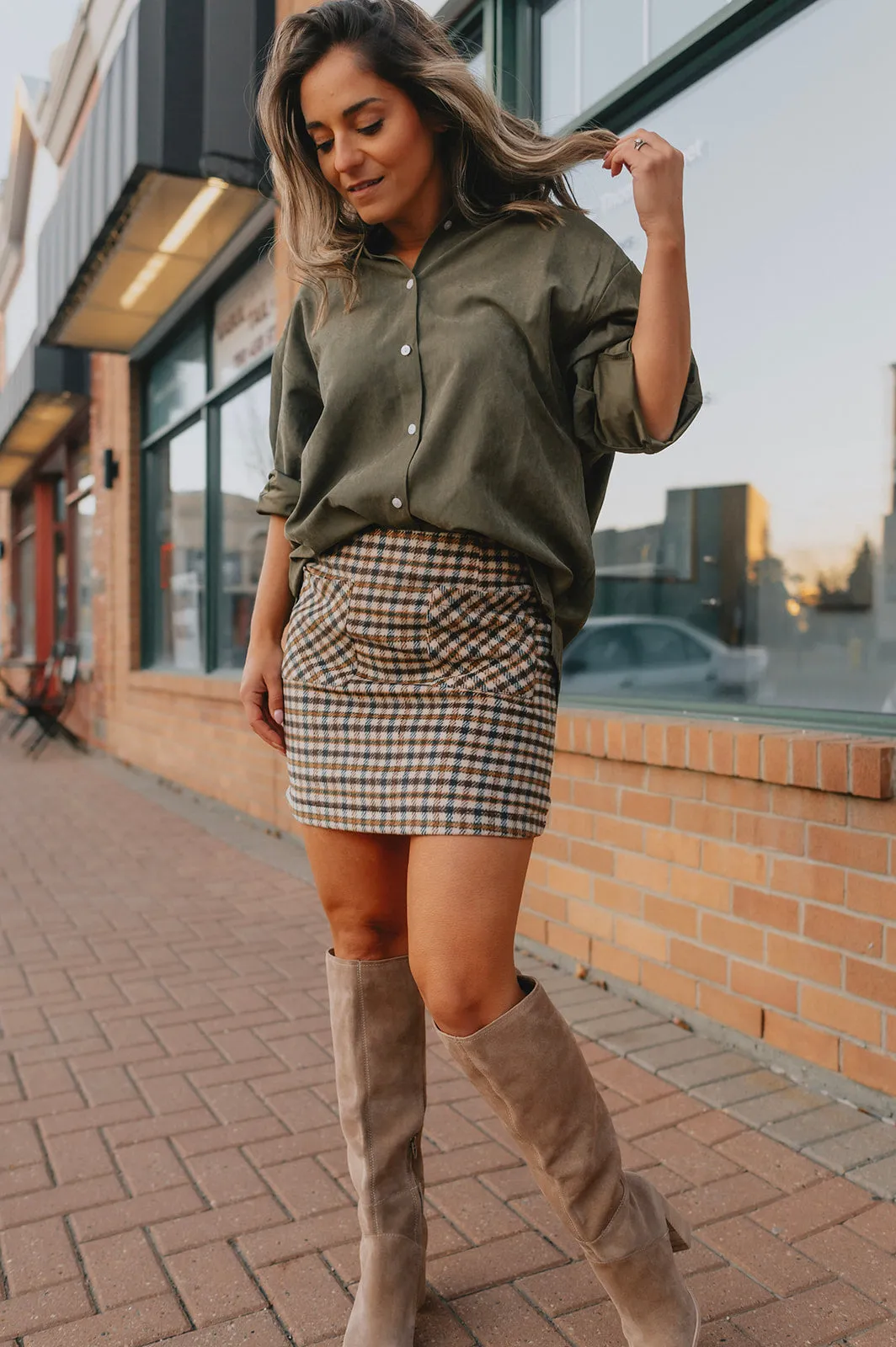 The Menswear Button Shirt - Khaki