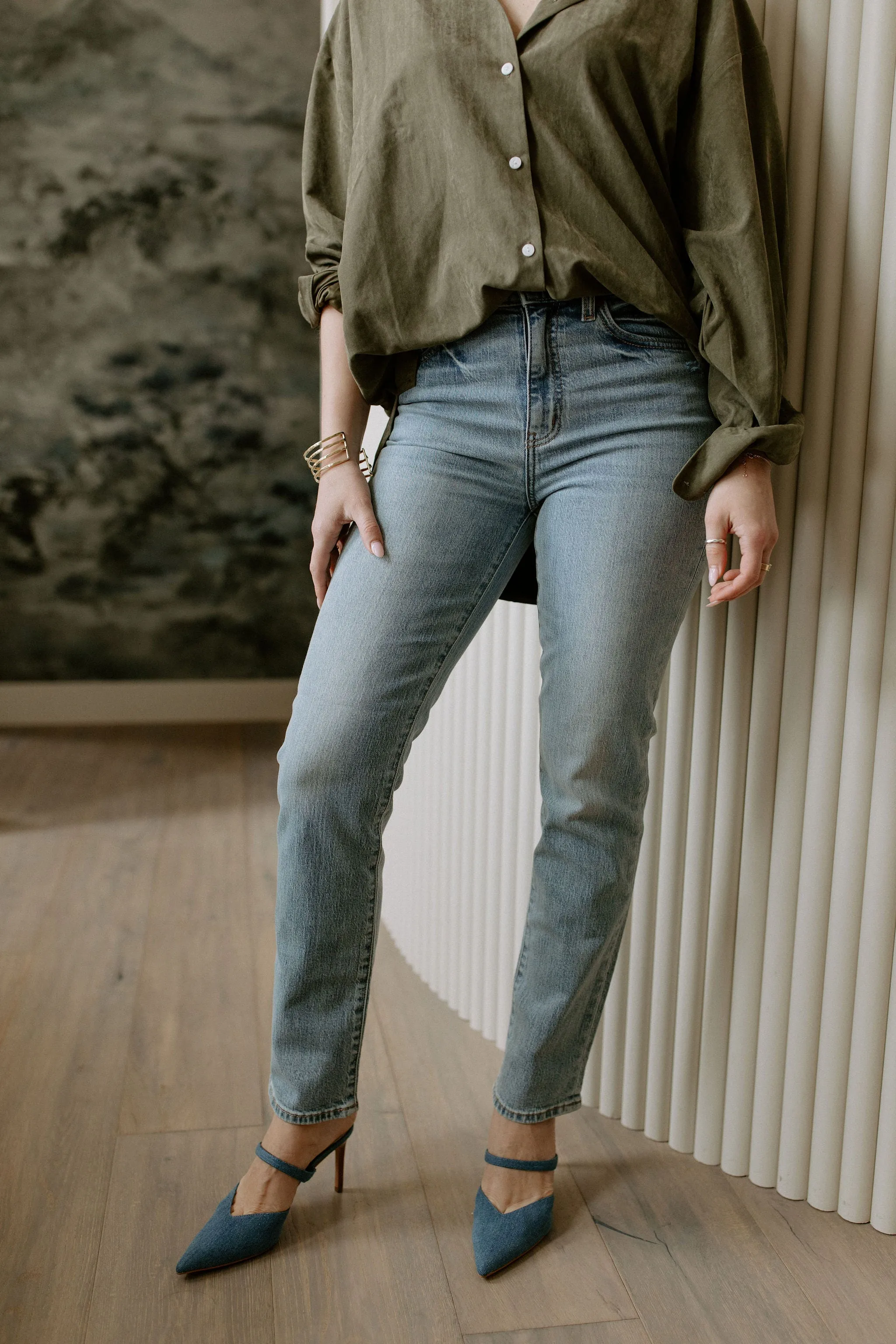 The Menswear Button Shirt - Khaki