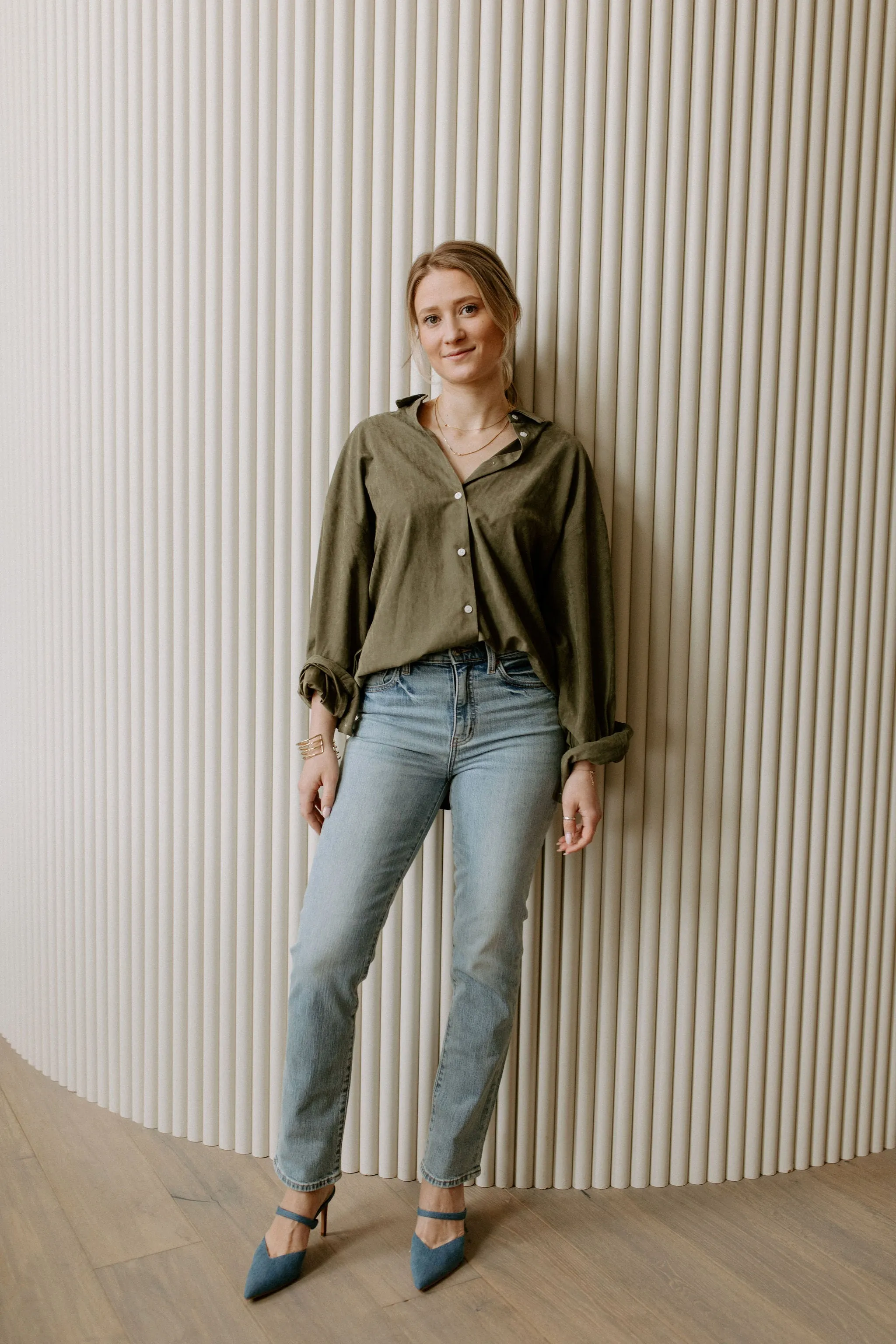 The Menswear Button Shirt - Khaki