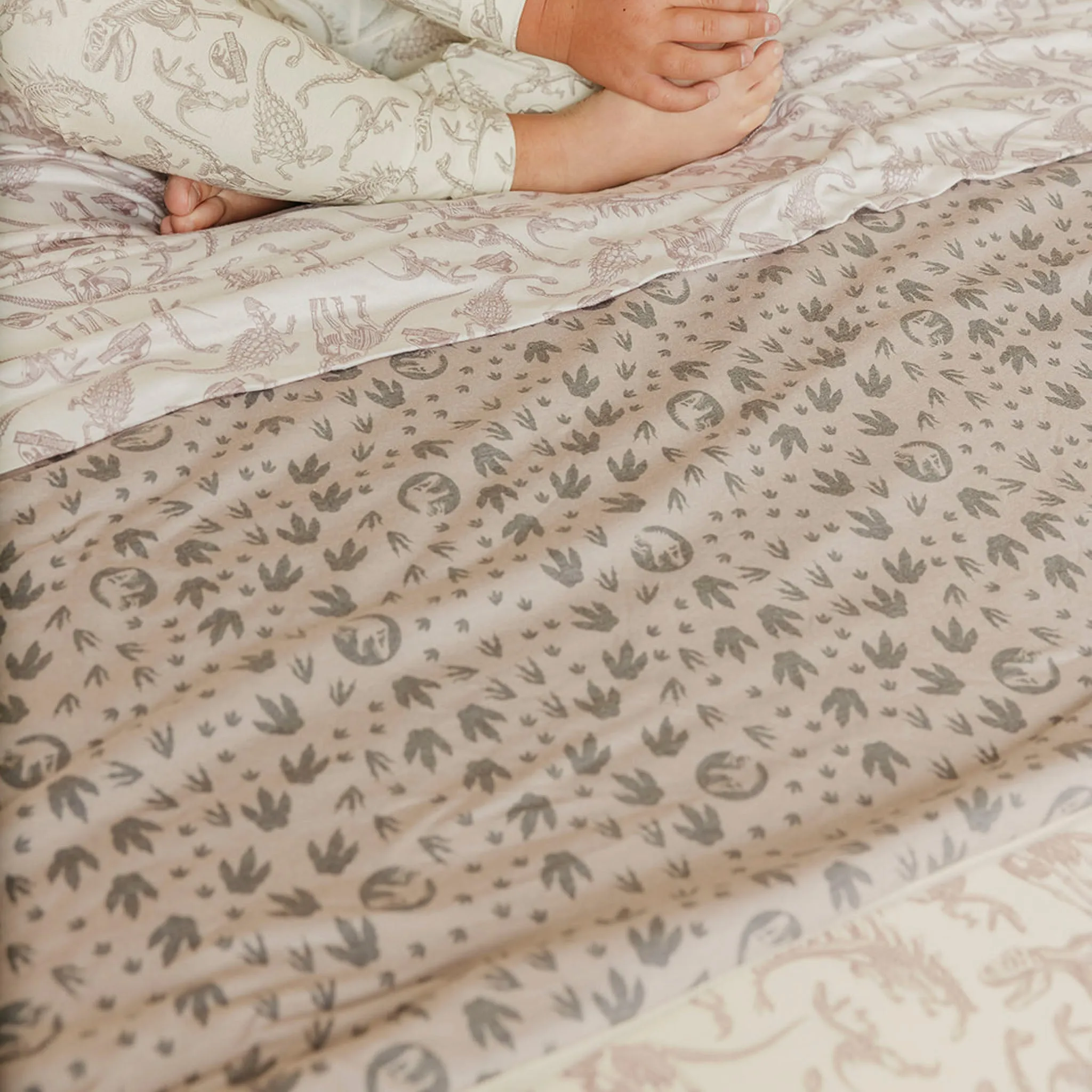 Twin Cloud Comforter - Jurassic Park Fossils